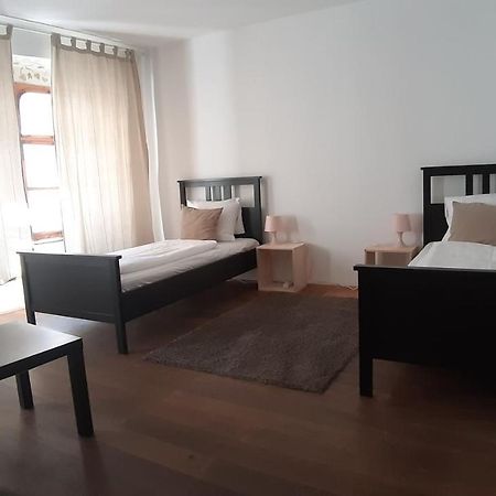 Boutique Hostel Zum Goldenen Kegel Vienna Exterior photo
